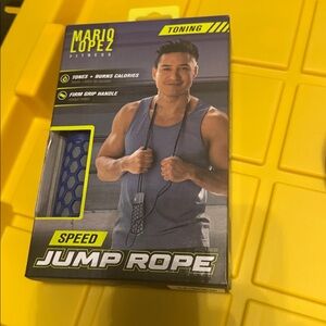 Mario Lopez Fitness Speed Jump Rope